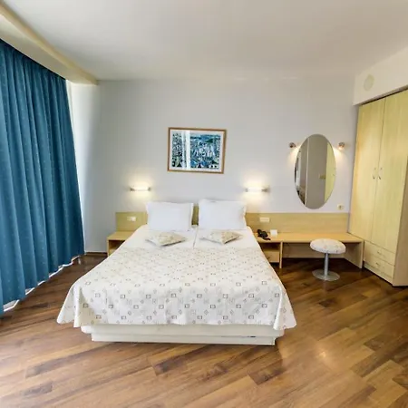 Effect Grand Victoria 酒店 阳光海滩