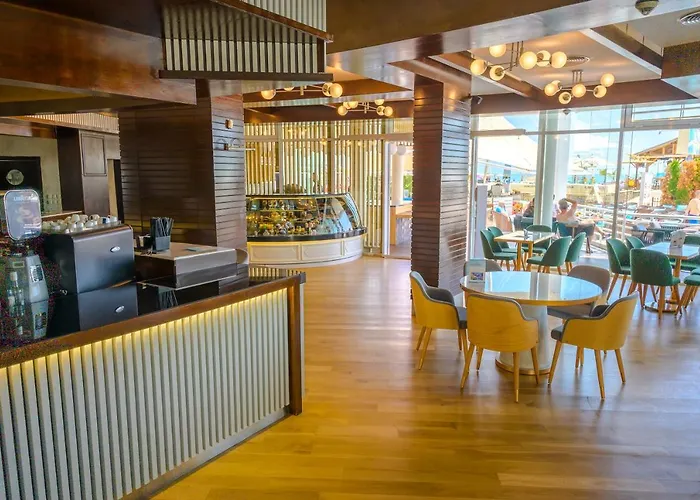 Хотел ефект гранд виктория - ол инклузив 4*