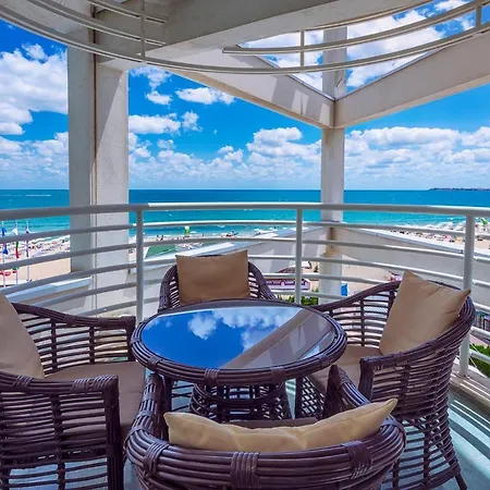 Effect Grand Victoria 4* Σάνι Μπιτς