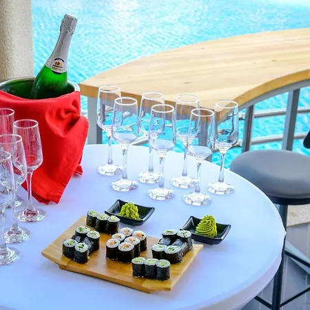 Hotel Effect Grand Victoria 4*