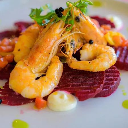 Effect Grand Victoria Hotel 4*