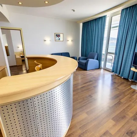 Effect Grand Victoria 4* Σάνι Μπιτς