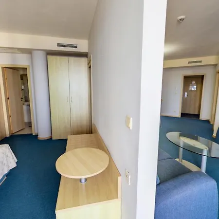 Effect Grand Victoria Σάνι Μπιτς